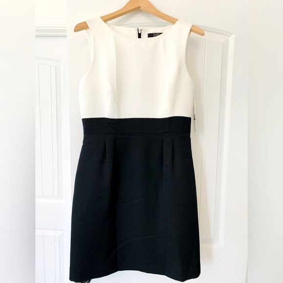 Alex Marie Dresses & Skirts - NWT - Alex Marie - Size 10 - White & Black color block dress